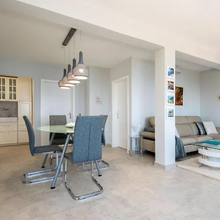 La By Interhome Holiday home Lovran